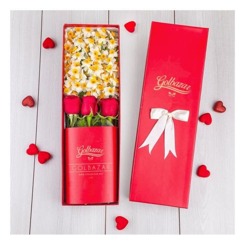 Box of Narcissus and Red Roses Flower